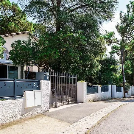 Grande Avec Jardin Et Ocean *